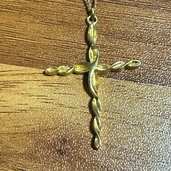Trifari Gold Cross Long  Necklace - Picture 5 of 8